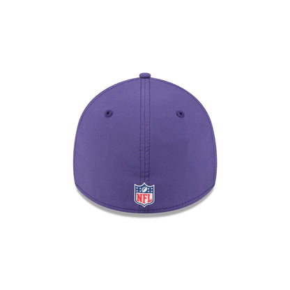 Minnesota Vikings 2025 Sideline Hot Weather Historic 39THIRTY Stretch Fit Hat
