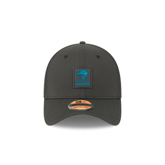 Jacksonville Jaguars 2025 Sideline Hot Weather Historic 39THIRTY Stretch Fit Hat