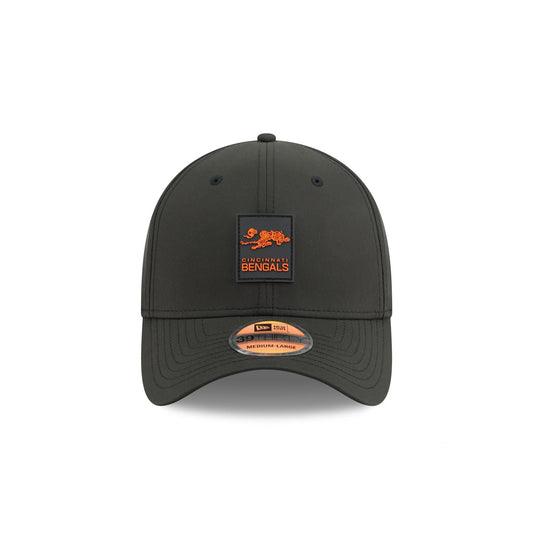 Cincinnati Bengals 2025 Sideline Hot Weather Historic 39THIRTY Stretch Fit Hat