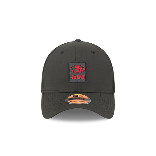 Atlanta Falcons 2025 Sideline Hot Weather 39THIRTY Stretch Fit Hat