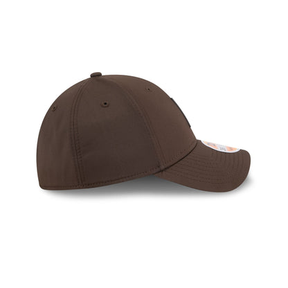 Cleveland Browns 2025 Sideline Hot Weather 39THIRTY Stretch Fit Hat