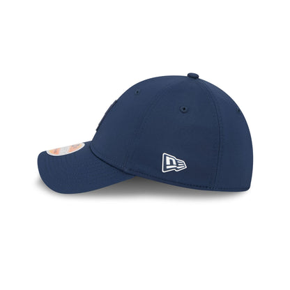 New England Patriots 2025 Sideline Hot Weather 39THIRTY Stretch Fit Hat