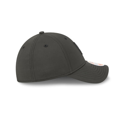 New Orleans Saints 2025 Sideline Hot Weather 39THIRTY Stretch Fit Hat