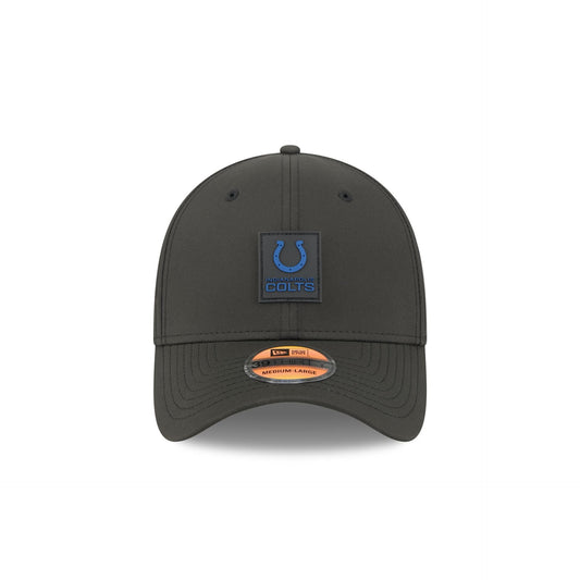 Indianapolis Colts 2025 Sideline Hot Weather Black 39THIRTY Stretch Fit Hat