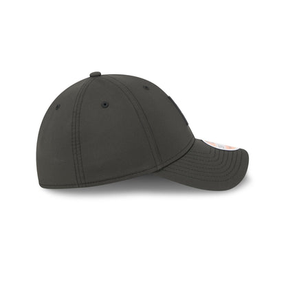 Detroit Lions 2025 Sideline Hot Weather Black 39THIRTY Stretch Fit Hat