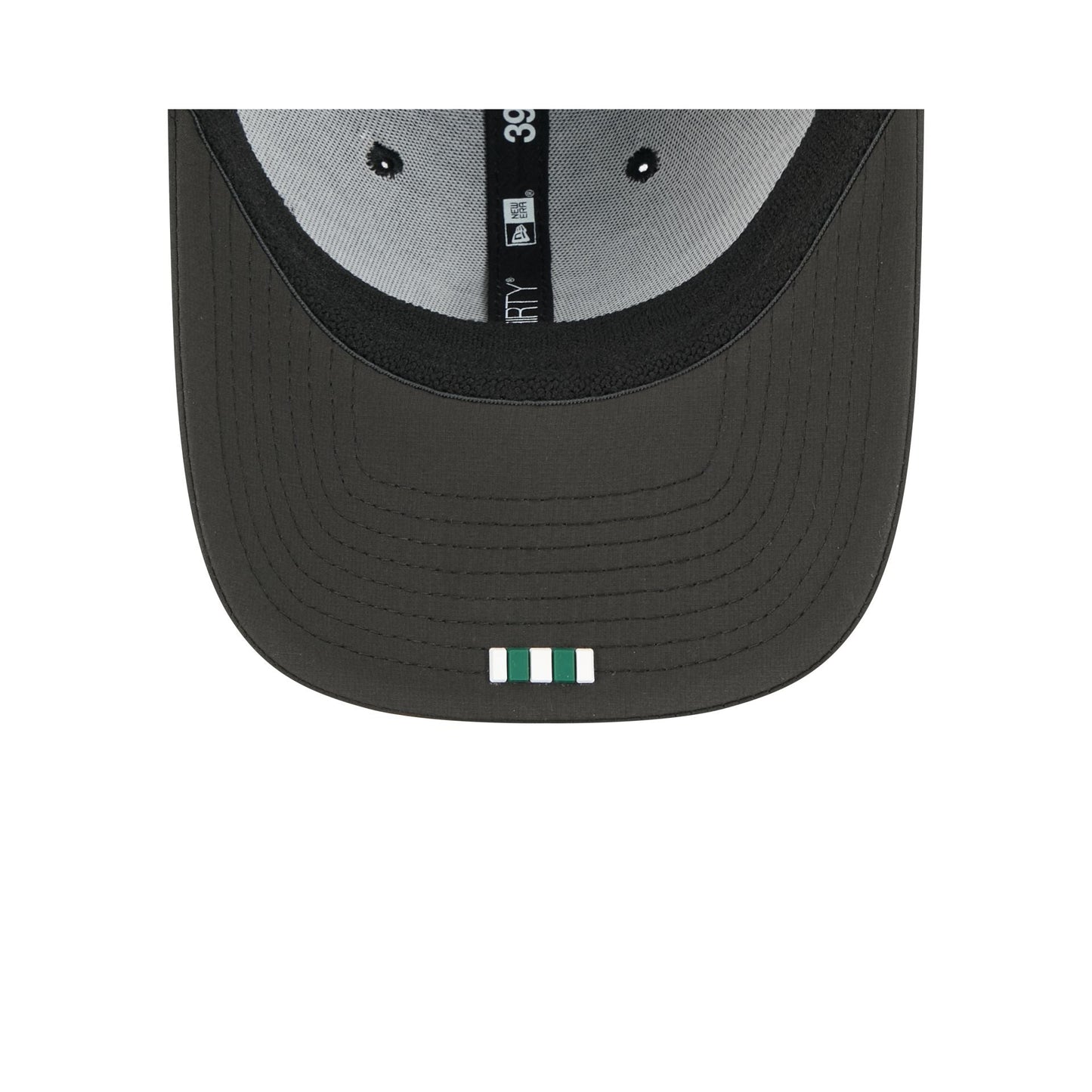 New York Jets 2025 Sideline Hot Weather Black 39THIRTY Stretch Fit Hat