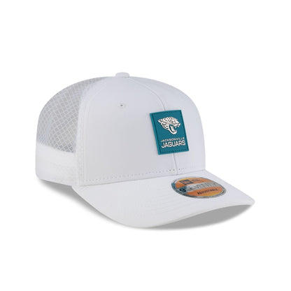 Jacksonville Jaguars 2025 Sideline Hot Weather White 9SEVENTY Trucker Hat