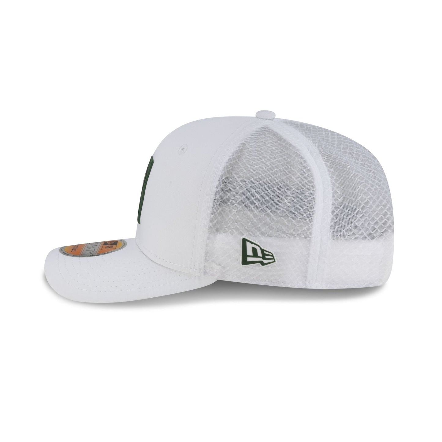 Green Bay Packers 2025 Sideline Hot Weather White 9SEVENTY Trucker Hat