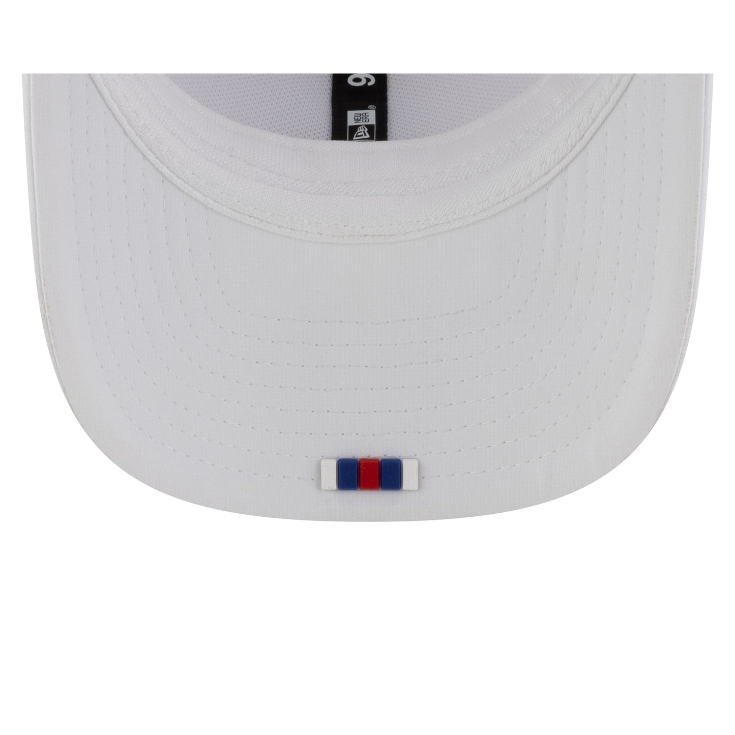 New York Giants 2025 Sideline Hot Weather White 9SEVENTY Trucker Hat